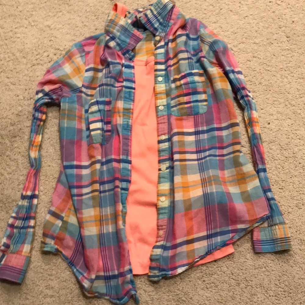 Bundle of Old Navy Shirt & 2 Tank Tops - Picture 2 of 3